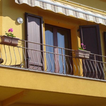 Casa Del Sole Apartment Gavardo Bagian luar foto