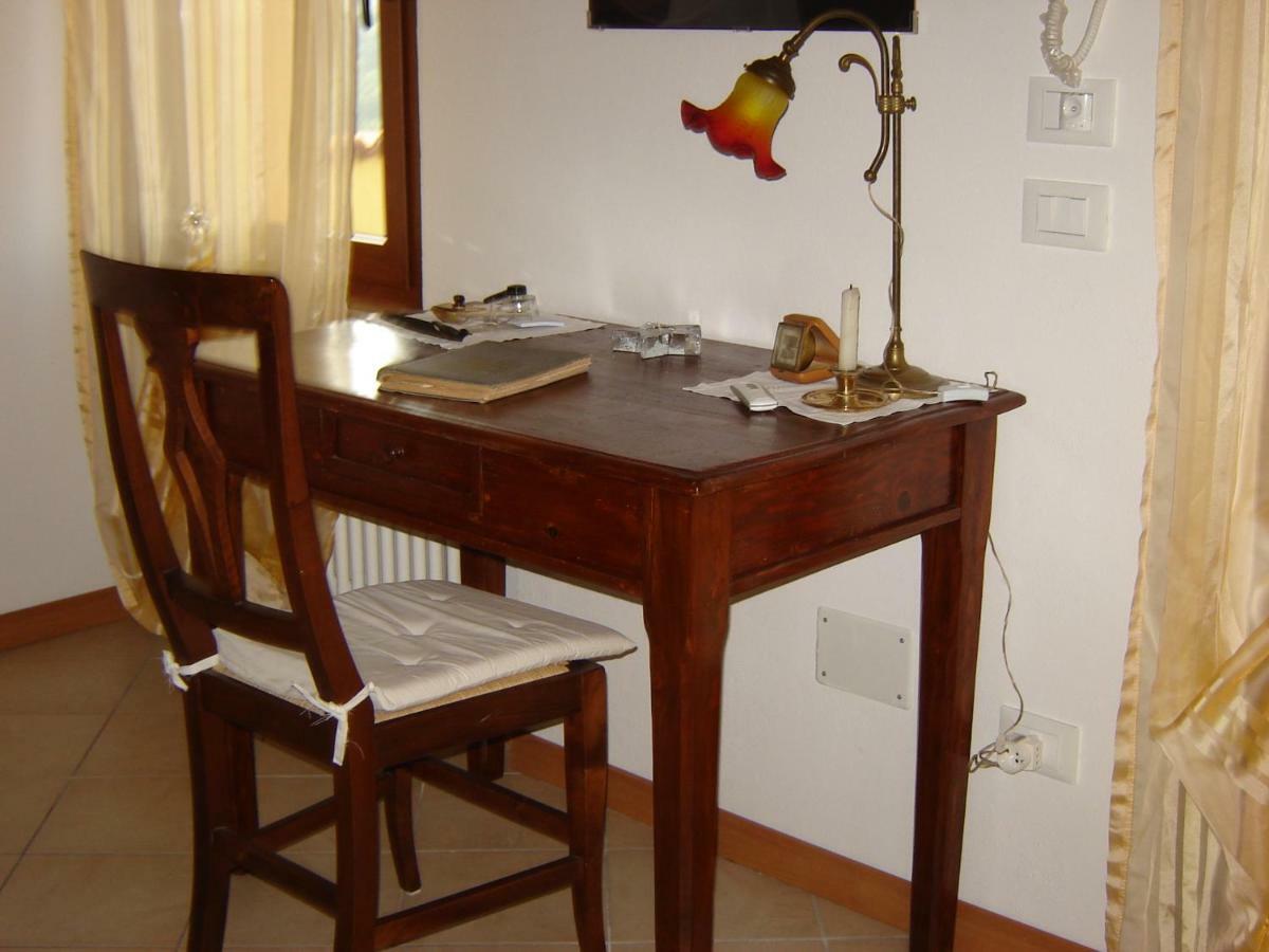 Casa Del Sole Apartment Gavardo Bagian luar foto