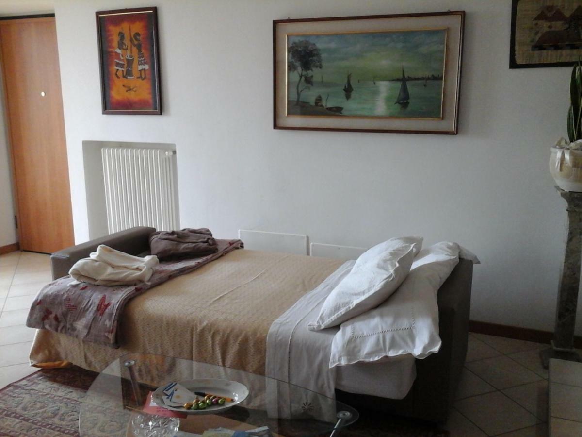 Casa Del Sole Apartment Gavardo Bagian luar foto